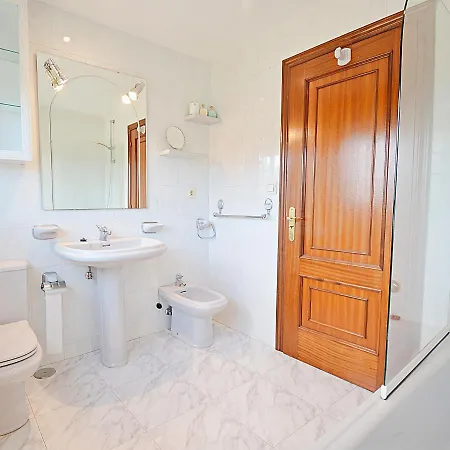 Casa Con Jardin En Fefinanes Feriehus Cambados