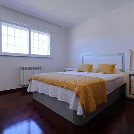 Σπίτι διακοπών Casa Con Jardin En Fefinanes, Cambados