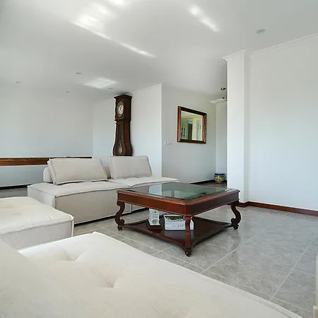 Σπίτι διακοπών Casa Con Jardin En Fefinanes, Cambados