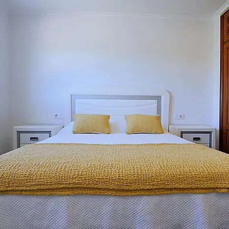 Σπίτι διακοπών Casa Con Jardin En Fefinanes,