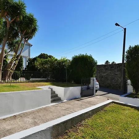 Casa Con Jardin En Fefinanes, Σπίτι διακοπών *